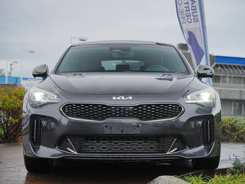 2023 Kia Stinger GT - Image 4 of 16