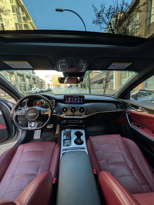 2023 Kia Stinger GT - Image 7 of 13
