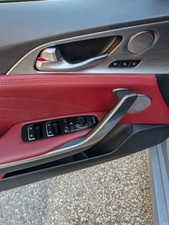 2023 Kia Stinger GT - Image 5 of 13