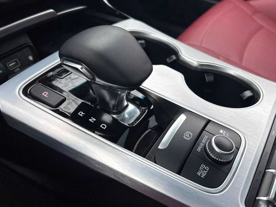2023 Kia Stinger GT - Image 17 of 19