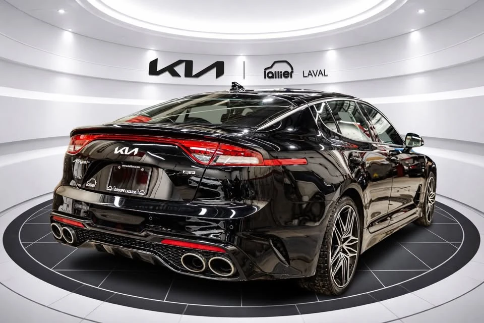 2023 Kia Stinger GT - Image 9 of 20