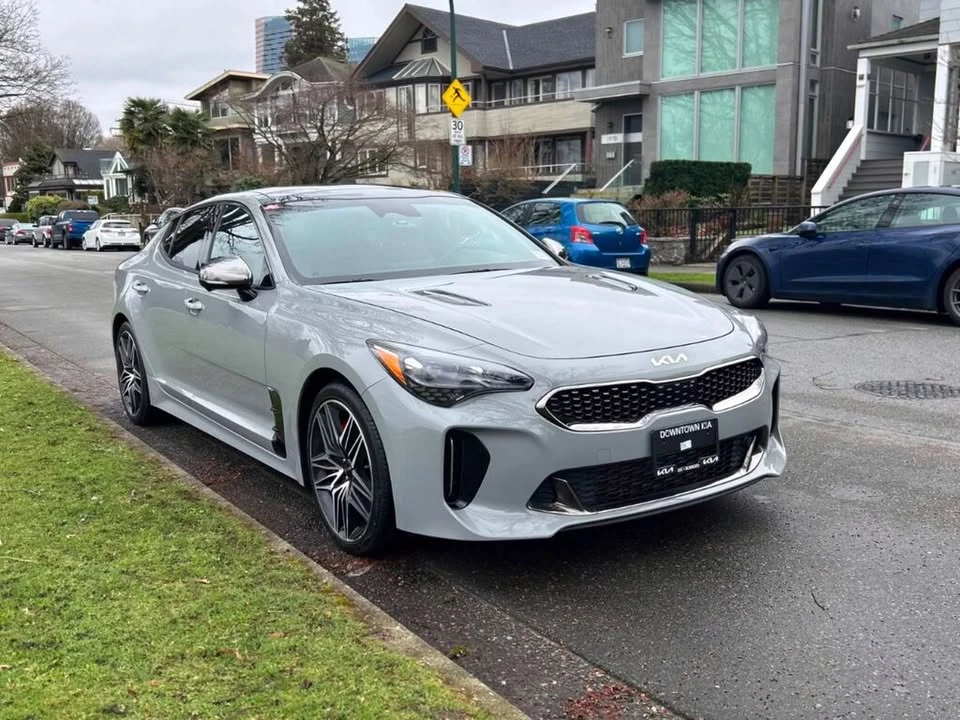 2023 Kia Stinger GT - Image 4 of 20