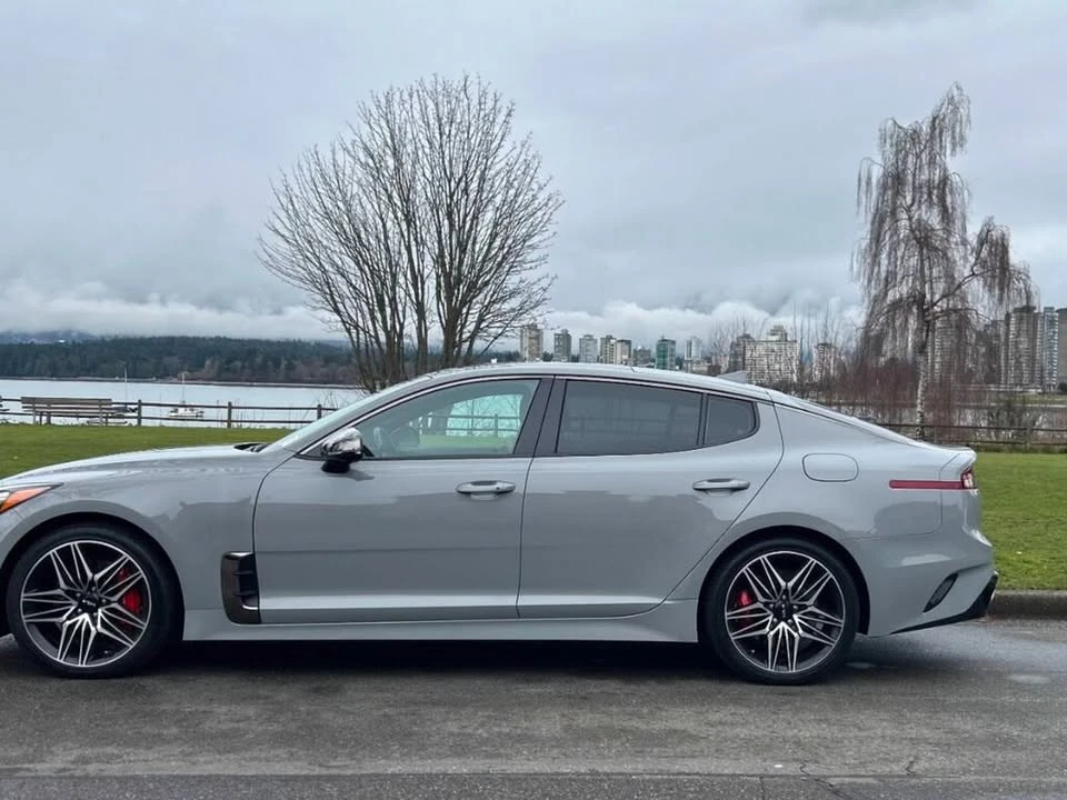 2023 Kia Stinger GT - Image 9 of 20