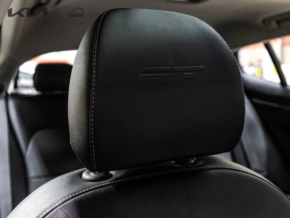 2023 Kia Stinger GT - Image 18 of 20