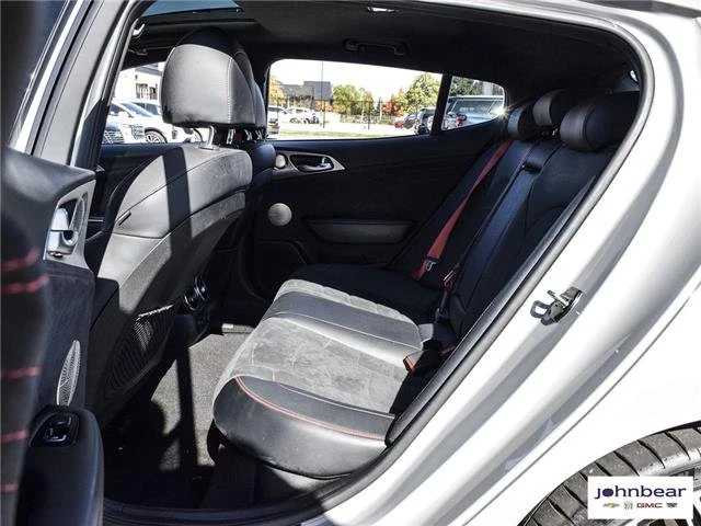 2023 Kia Stinger GT - Image 17 of 20