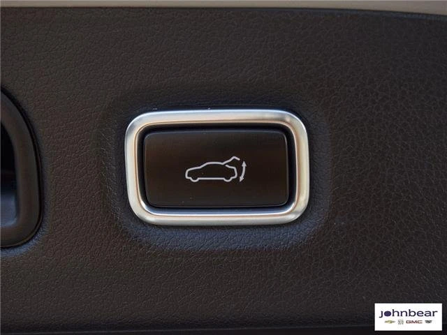 2023 Kia Stinger GT - Image 10 of 20