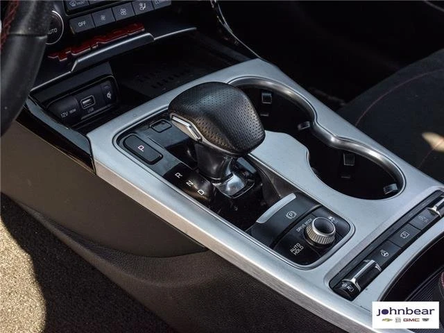 2023 Kia Stinger GT - Image 15 of 20