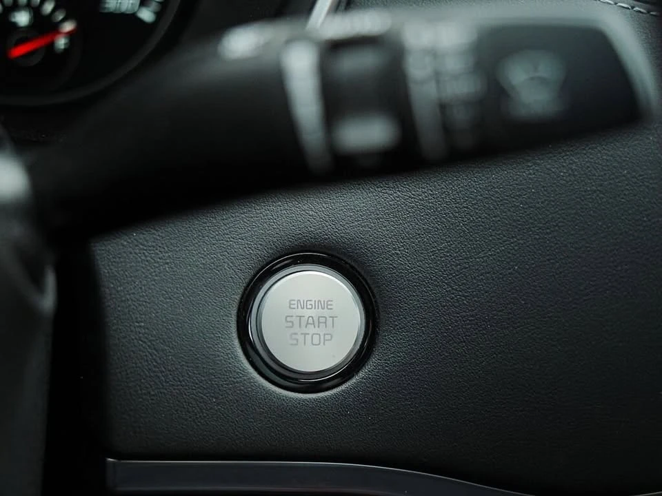 2023 Kia Stinger GT - Image 14 of 19