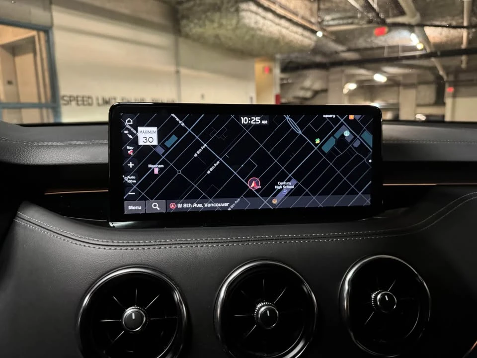 2023 Kia Stinger GT - Image 10 of 14