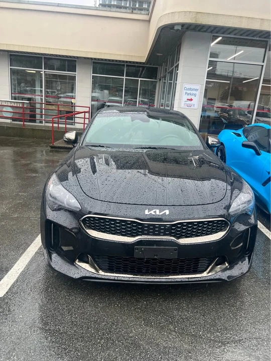 2023 Kia Stinger GT - Image 3 of 13