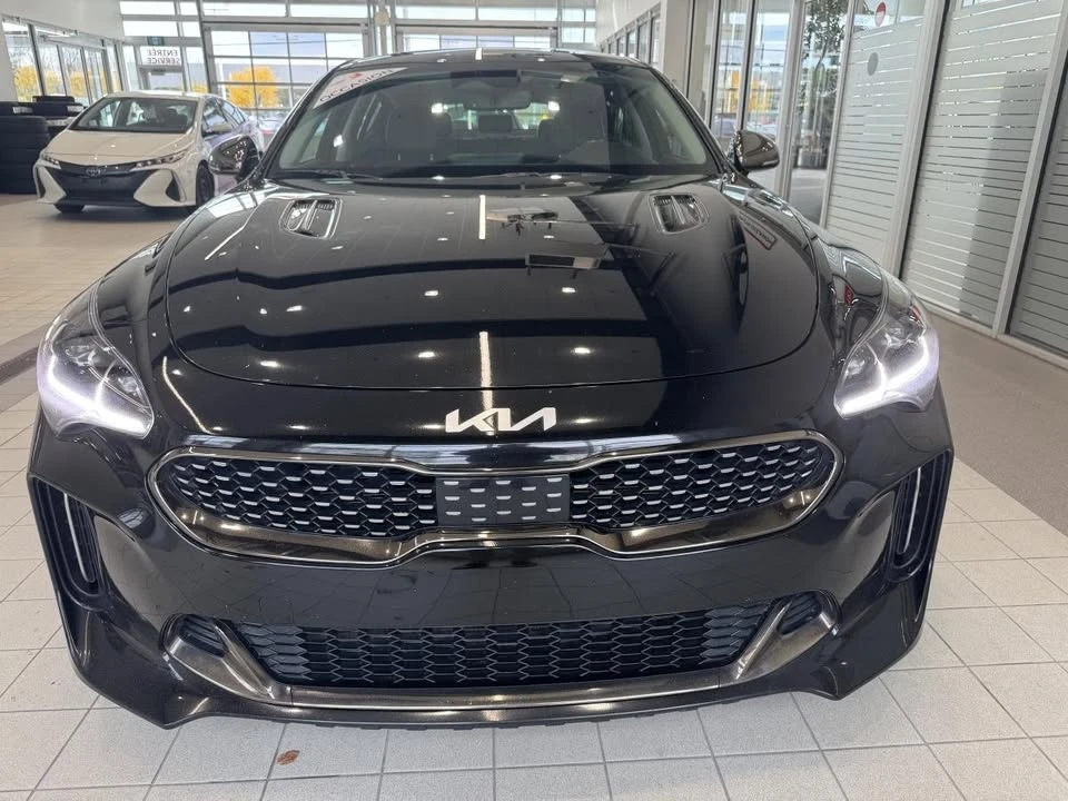 2023 Kia Stinger GT - Image 2 of 20