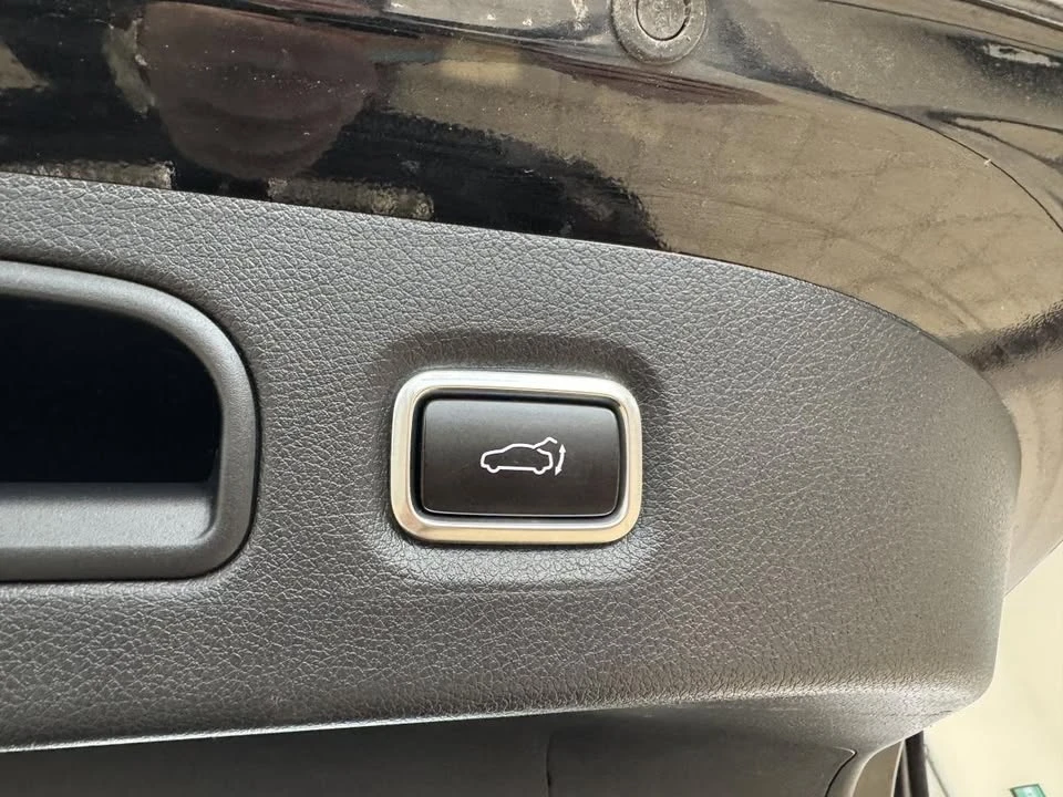 2023 Kia Stinger GT - Image 9 of 20