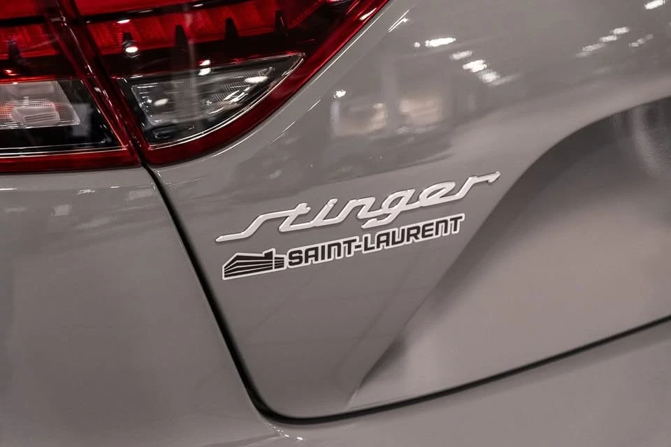 2023 Kia Stinger GT - Image 13 of 20