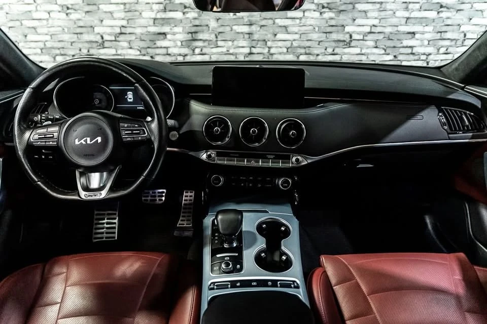2023 Kia Stinger GT - Image 5 of 20