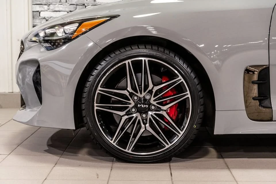 2023 Kia Stinger GT - Image 3 of 20