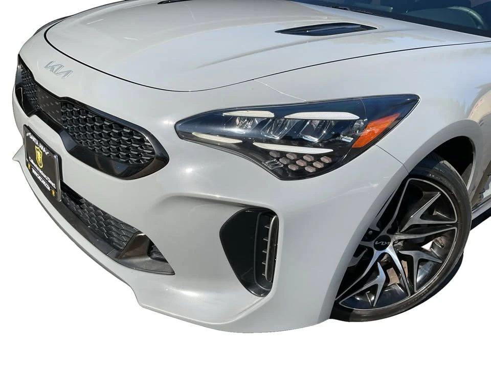 2023 Kia Stinger GT - Image 9 of 20