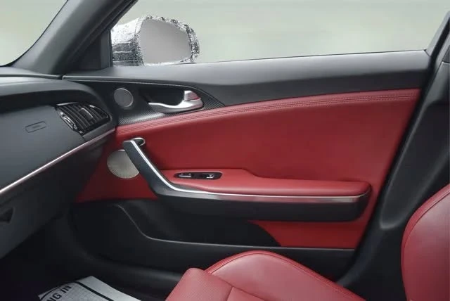 2023 Kia Stinger - Image 14 of 14