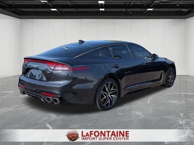 2023 Kia Stinger - Image 4 of 19