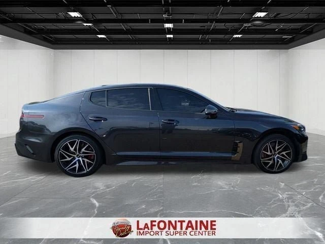 2023 Kia Stinger - Image 5 of 19