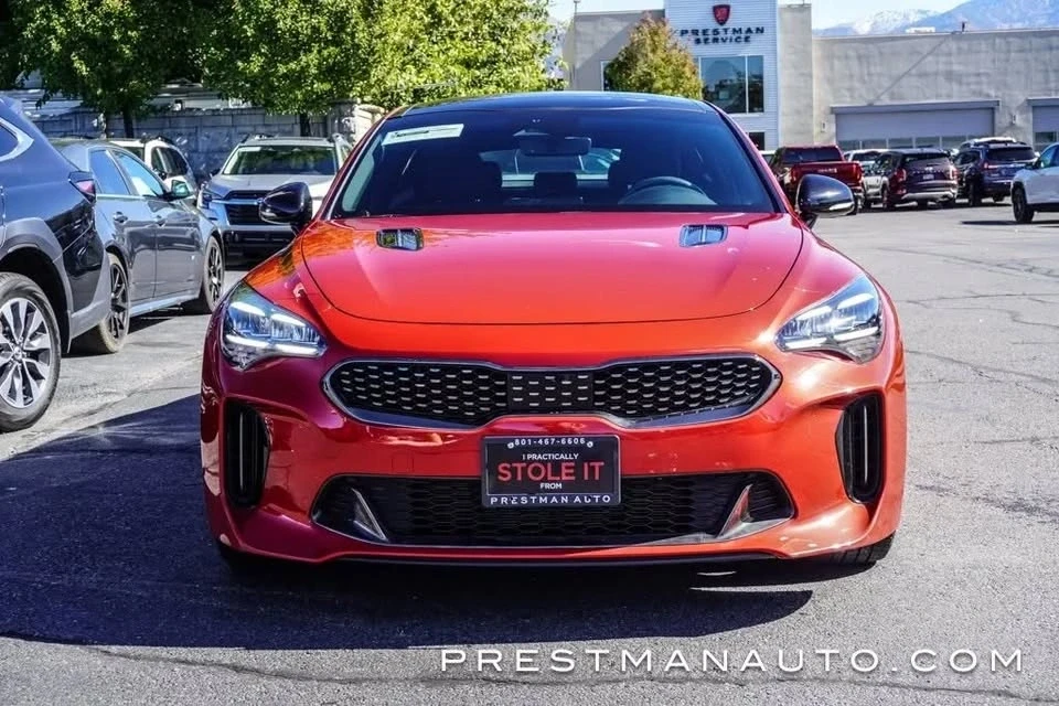 2023 Kia Stinger - Image 3 of 13