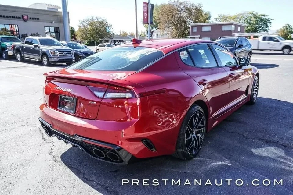 2023 Kia Stinger - Image 8 of 13
