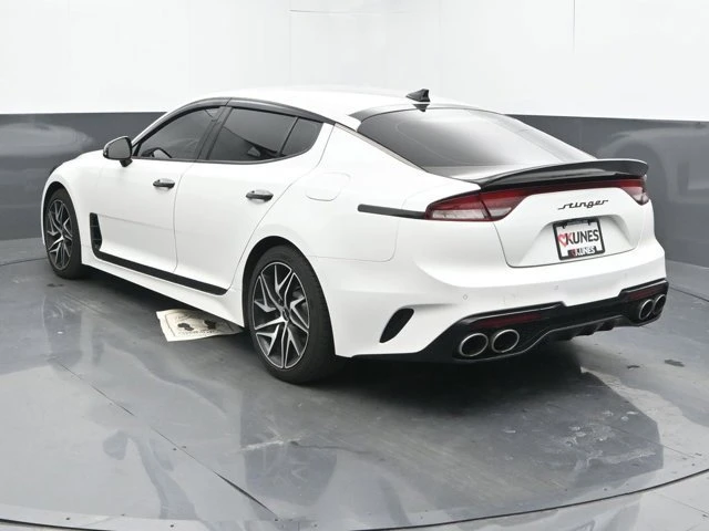 2023 Kia Stinger - Image 8 of 14