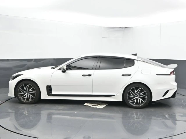 2023 Kia Stinger - Image 7 of 14
