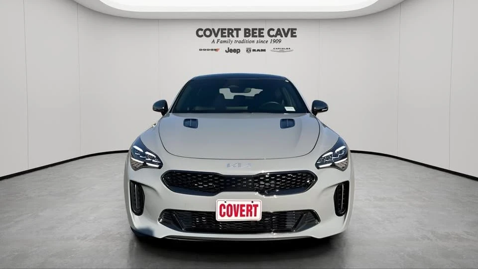 2023 Kia Stinger - Image 2 of 19