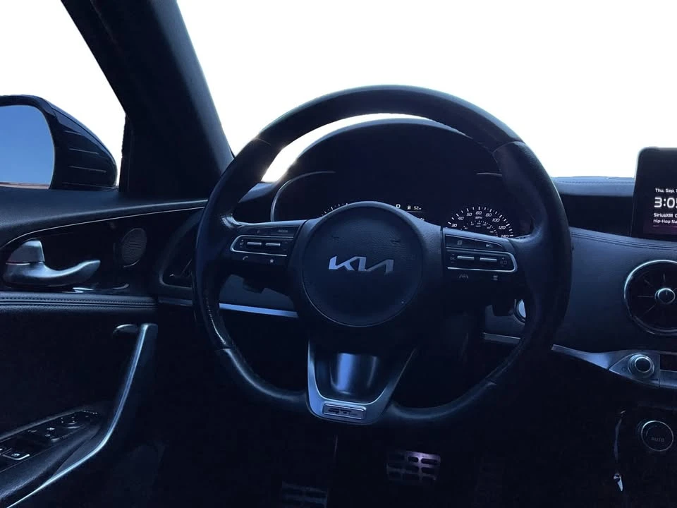 2023 Kia Stinger - Image 12 of 20