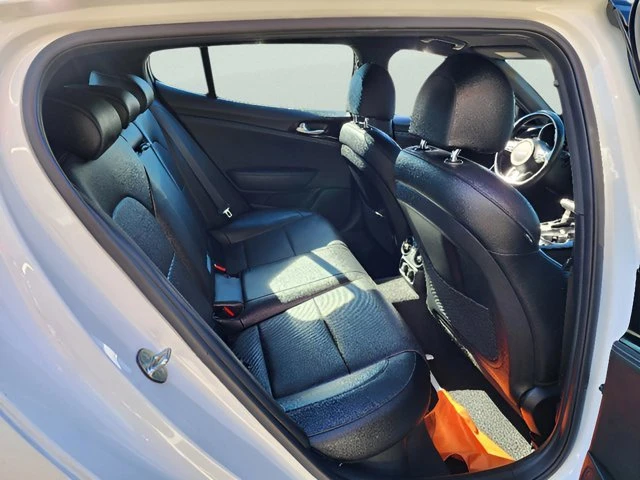 2023 Kia Stinger - Image 12 of 20