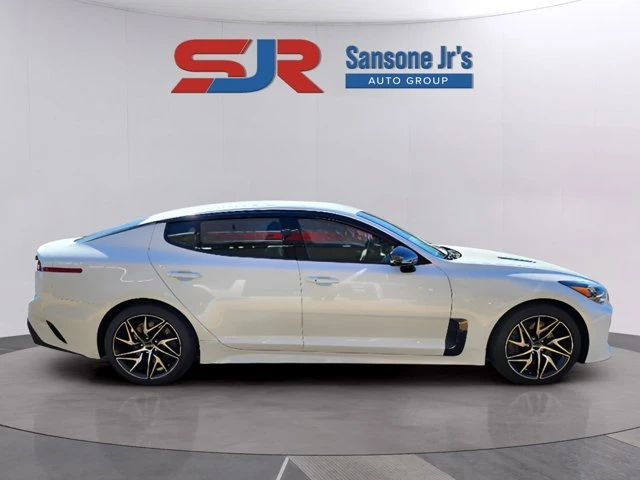 2023 Kia Stinger - Image 5 of 20