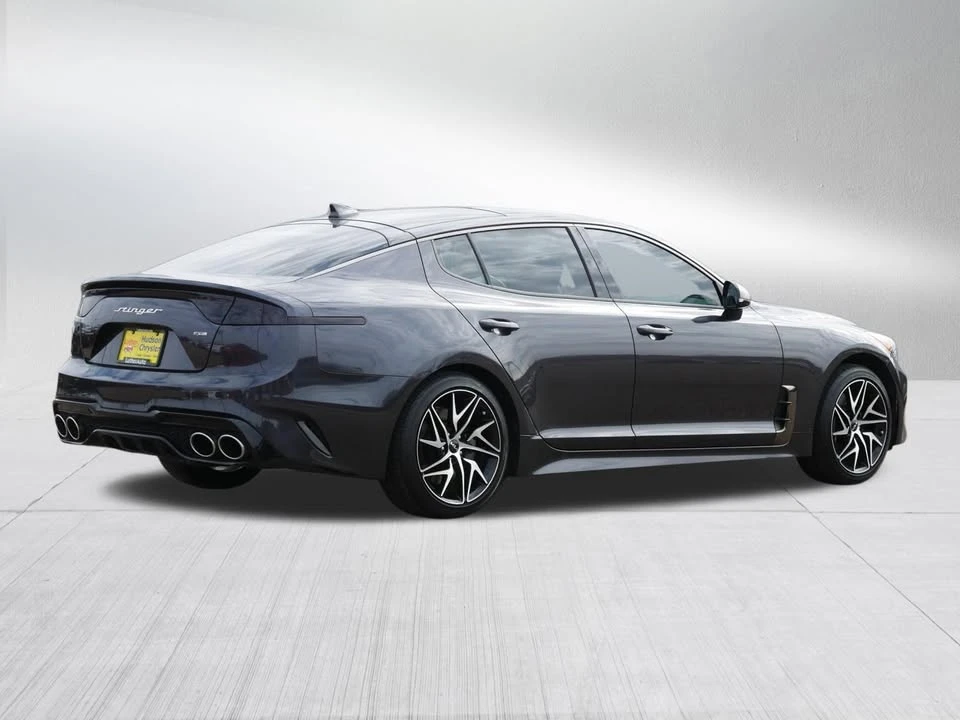 2023 Kia Stinger - Image 7 of 19