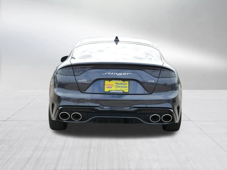 2023 Kia Stinger - Image 8 of 19