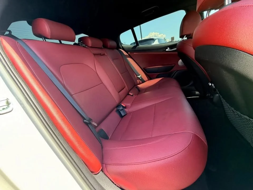 2023 Kia Stinger GT - Image 18 of 20
