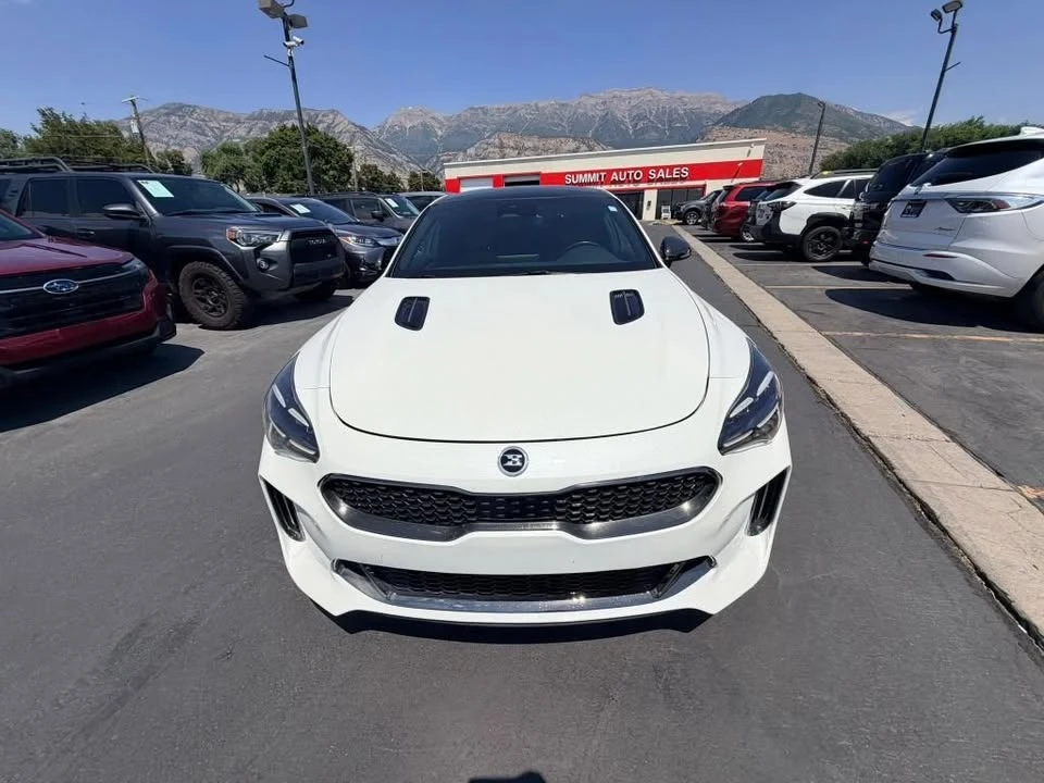 2023 Kia Stinger GT - Image 8 of 20
