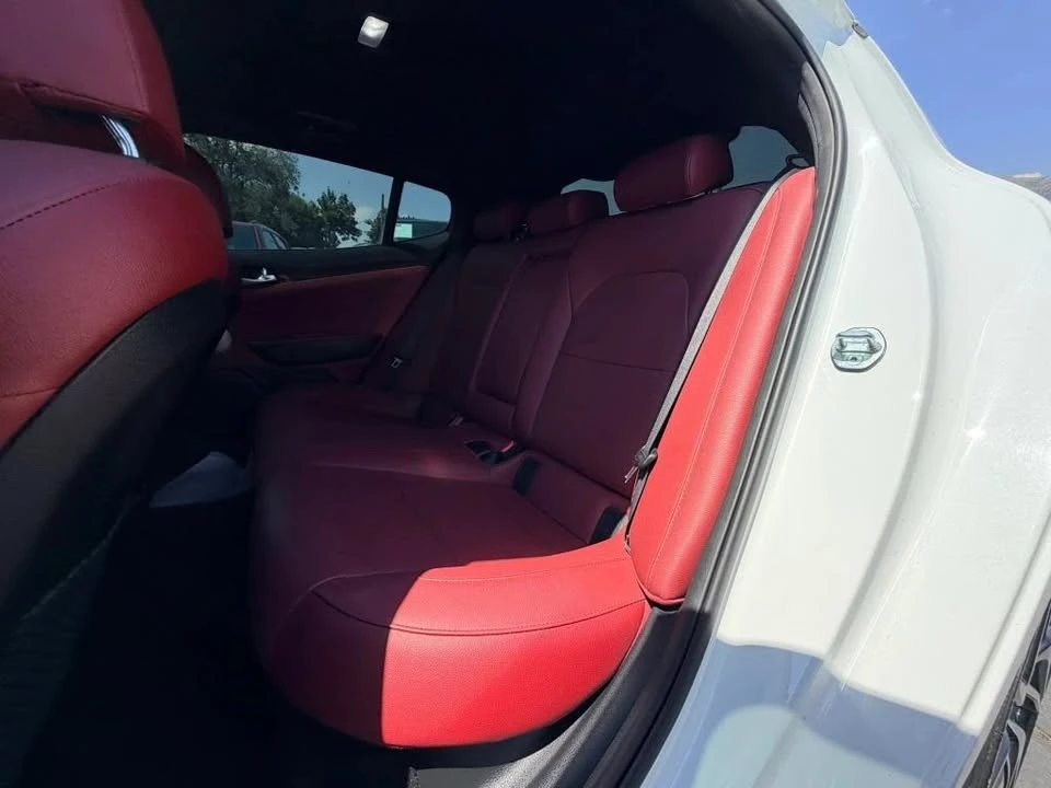 2023 Kia Stinger GT - Image 16 of 20