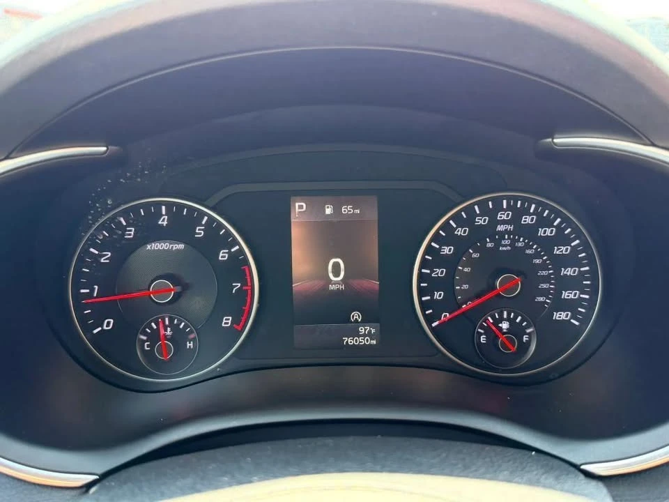 2023 Kia Stinger GT - Image 13 of 20