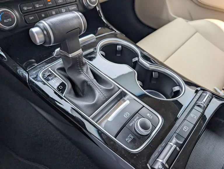 2023 Kia Stinger GT - Image 13 of 15