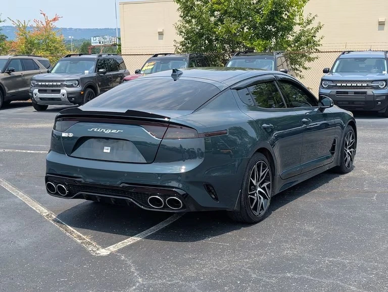 2023 Kia Stinger GT - Image 4 of 15