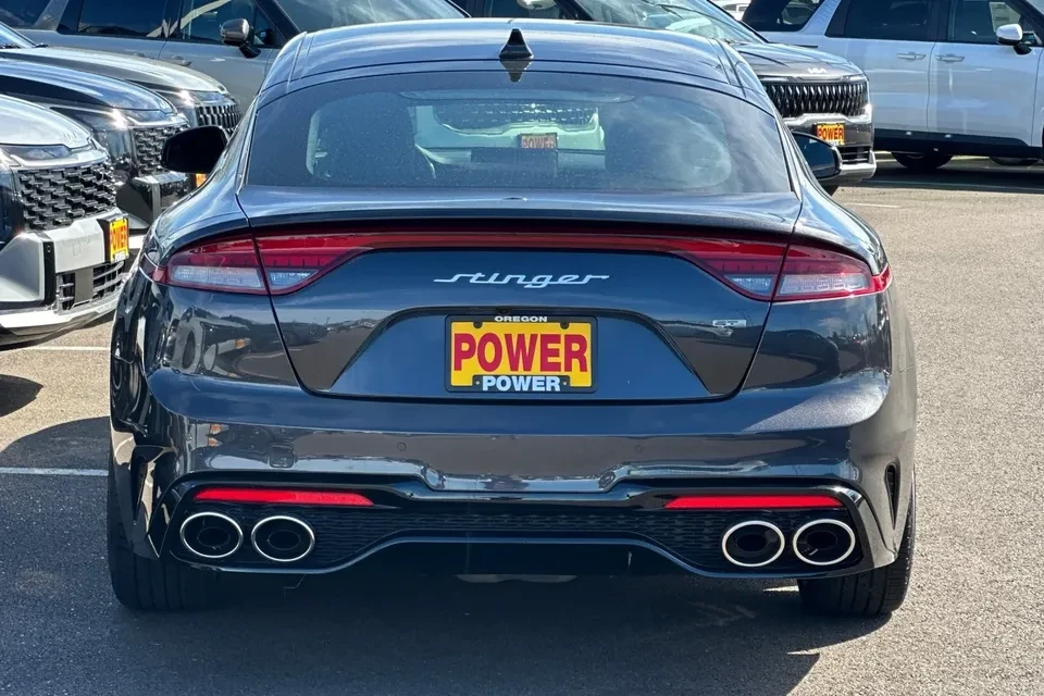 2023 Kia Stinger - Image 4 of 20