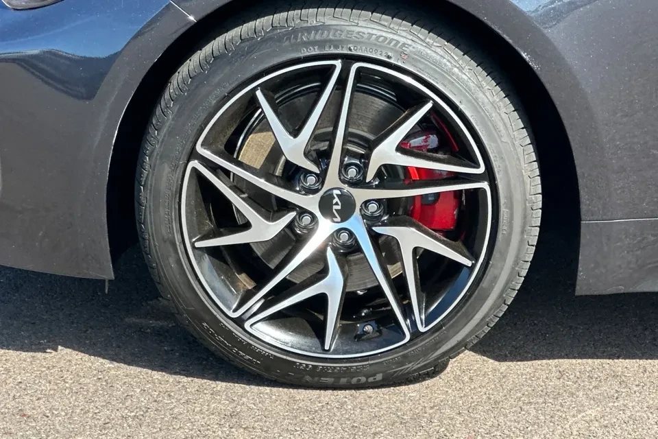 2023 Kia Stinger - Image 20 of 20