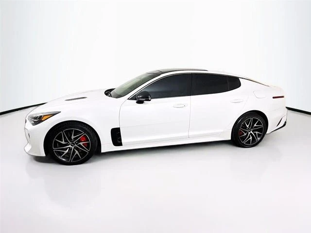 2023 Kia Stinger - Image 4 of 19