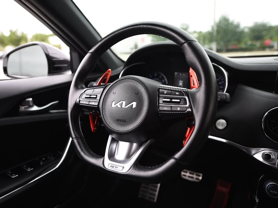 2023 Kia Stinger - Image 18 of 18