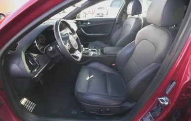 2023 Kia Stinger - Image 7 of 12