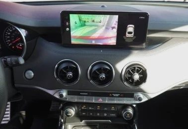 2023 Kia Stinger - Image 10 of 12