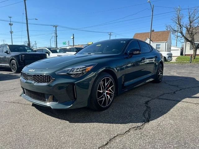 2023 Kia Stinger - Image 10 of 19