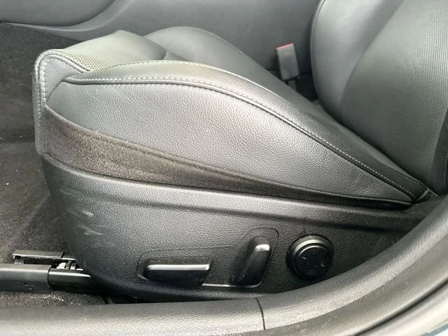 2023 Kia Stinger - Image 15 of 19