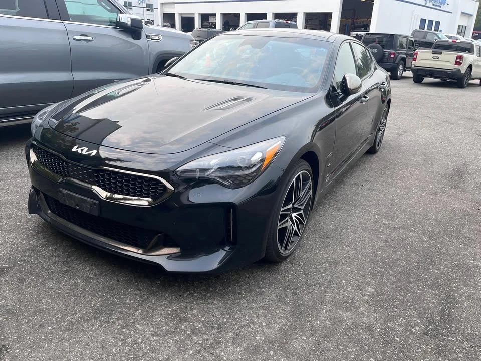 2023 Kia Stinger GT - Image 2 of 14