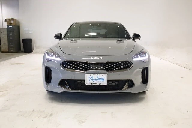 2023 Kia Stinger GT - Image 2 of 17