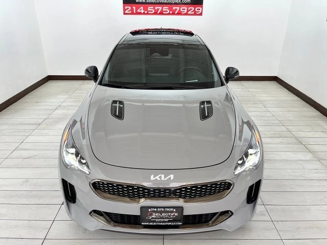 2023 Kia Stinger GT - Image 9 of 19
